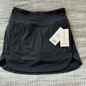 Athleta small Fairway golf skort 16“